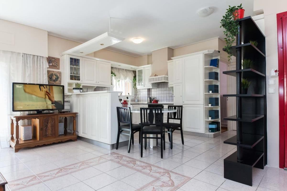Classical Beauty 3Bd Apt In Peacefull Nea Filothei Athen Exterior foto